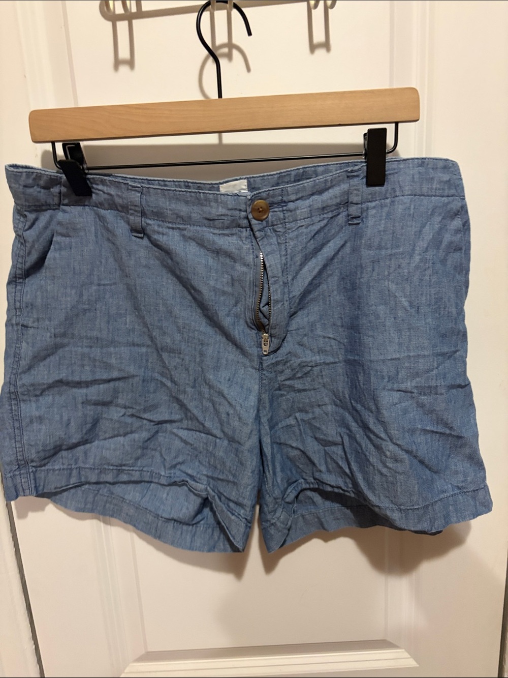 Gap Women's Chambray Shorts - Light Blue